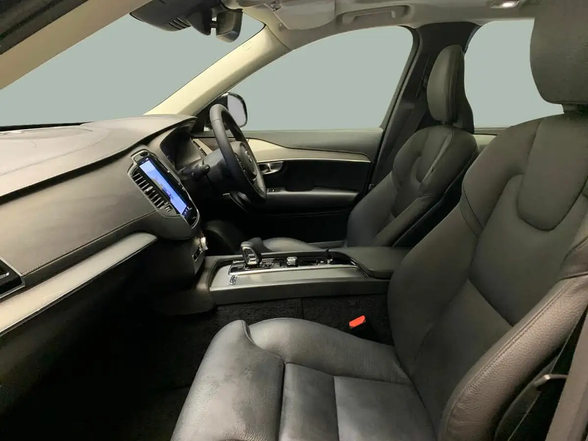 2023-volvo-xc90-20-b5-plus-big-2