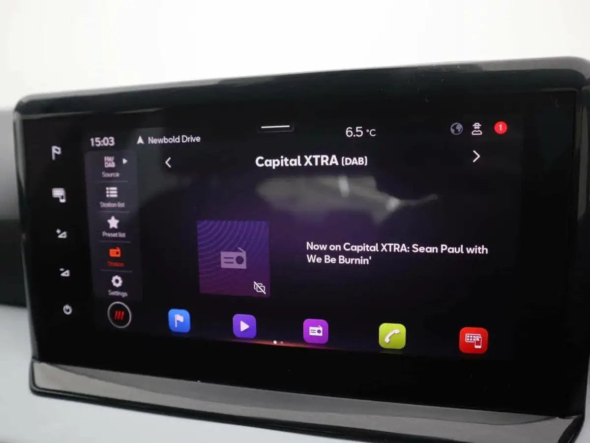 2022-seat-arona-10-tsi-se-technology-big-13