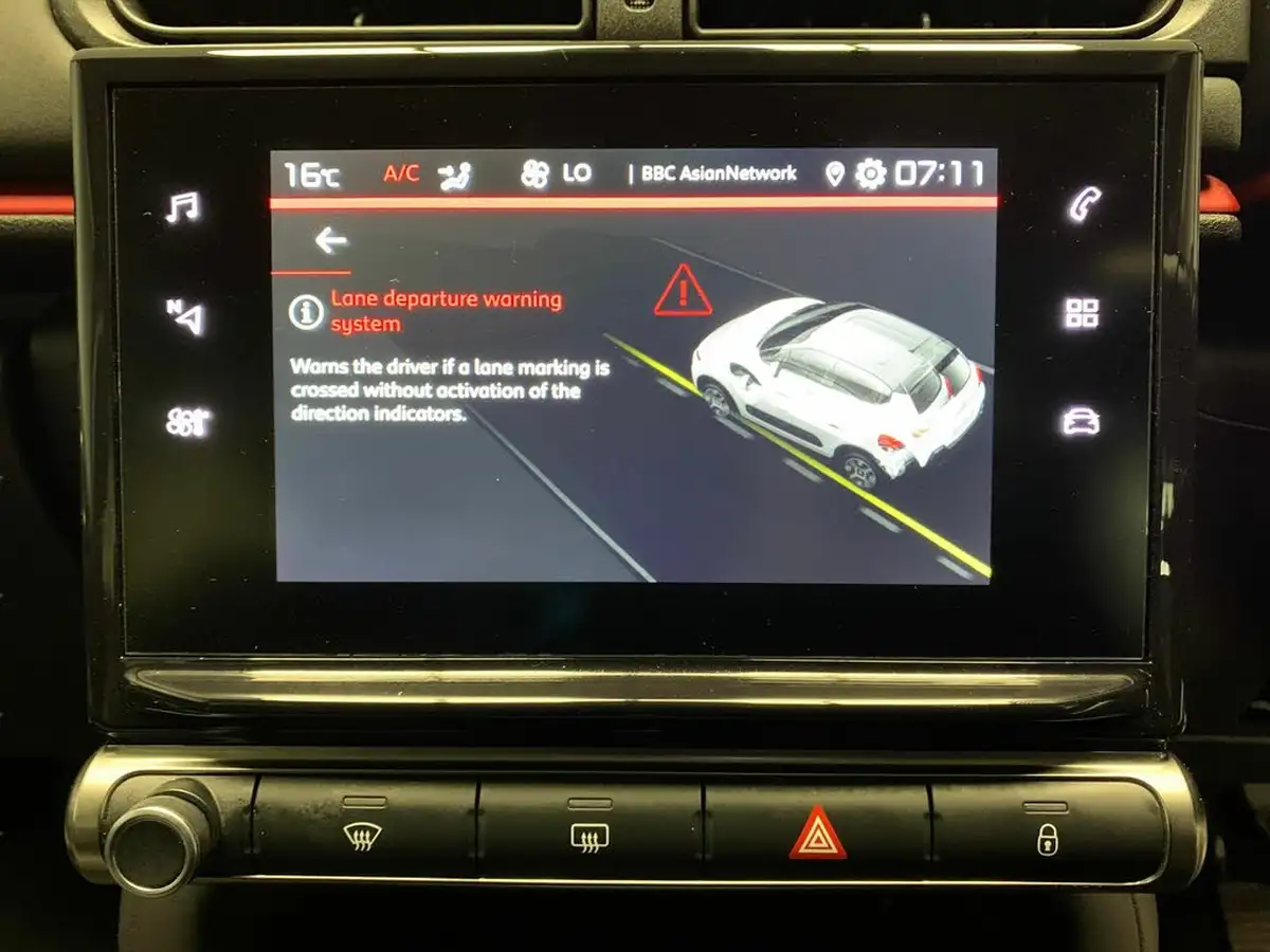 2022-citroen-c3-12-puretech-c-series-big-17