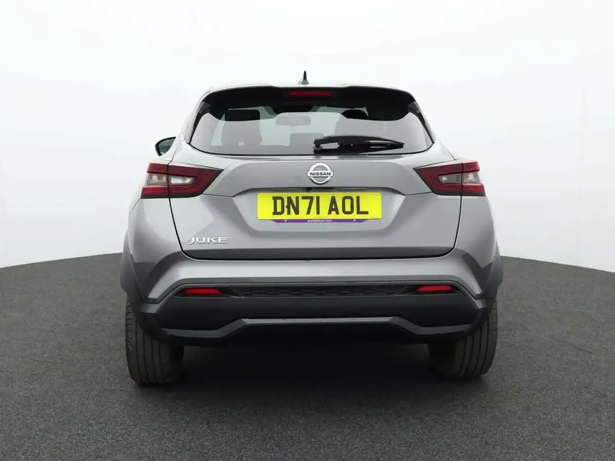 2021-nissan-juke-10-dig-t-tekna-dct-big-2