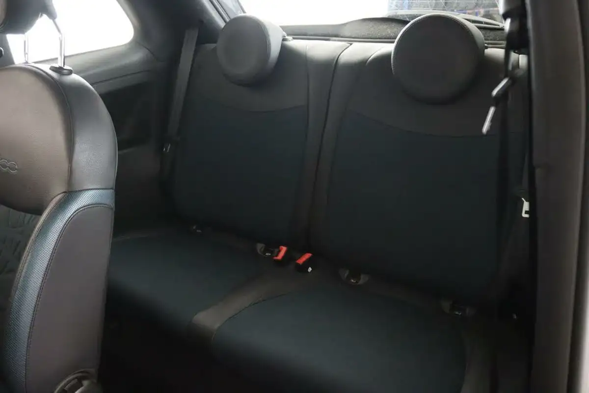 2021-fiat-500-10-launch-edition-big-12