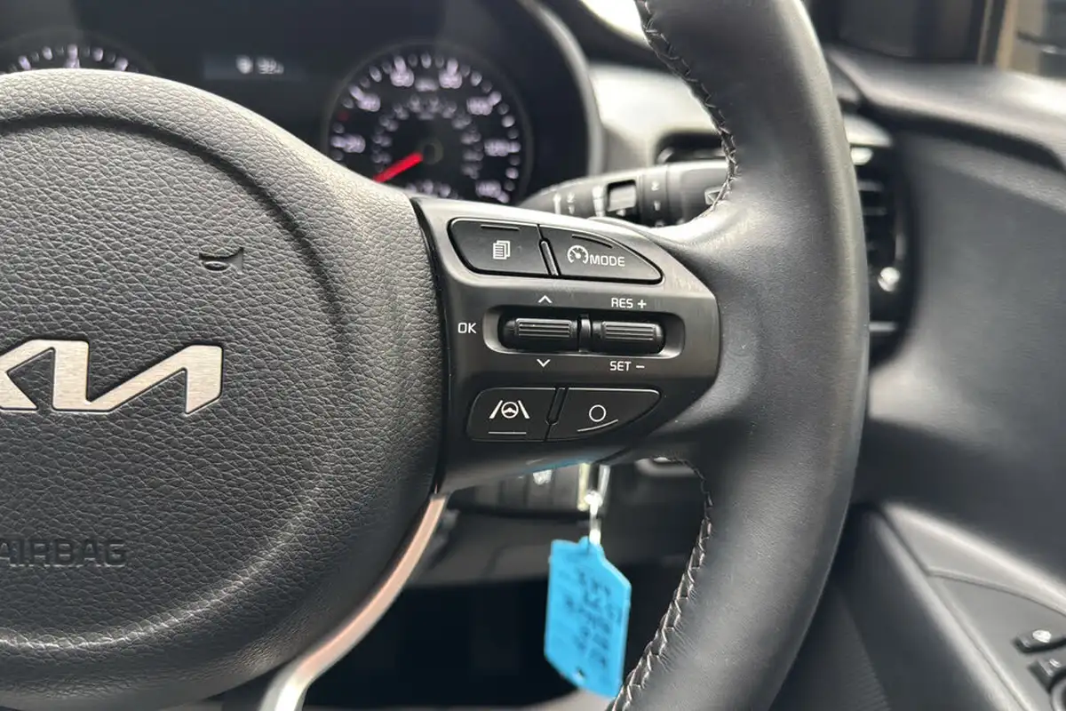 2022-kia-rio-10-t-gdi-2-big-16