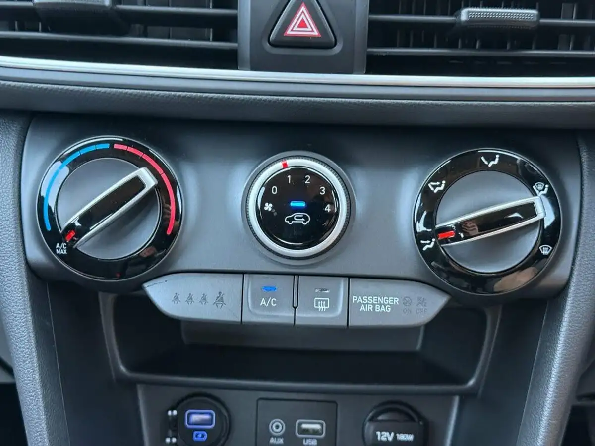2020-hyundai-kona-10-t-gdi-se-big-21