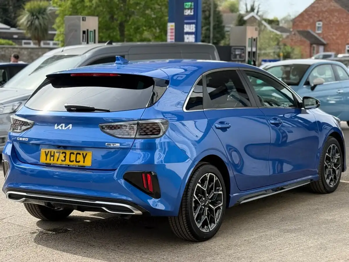 2023-kia-ceed-15-t-gdi-gt-line-158bhp-big-37