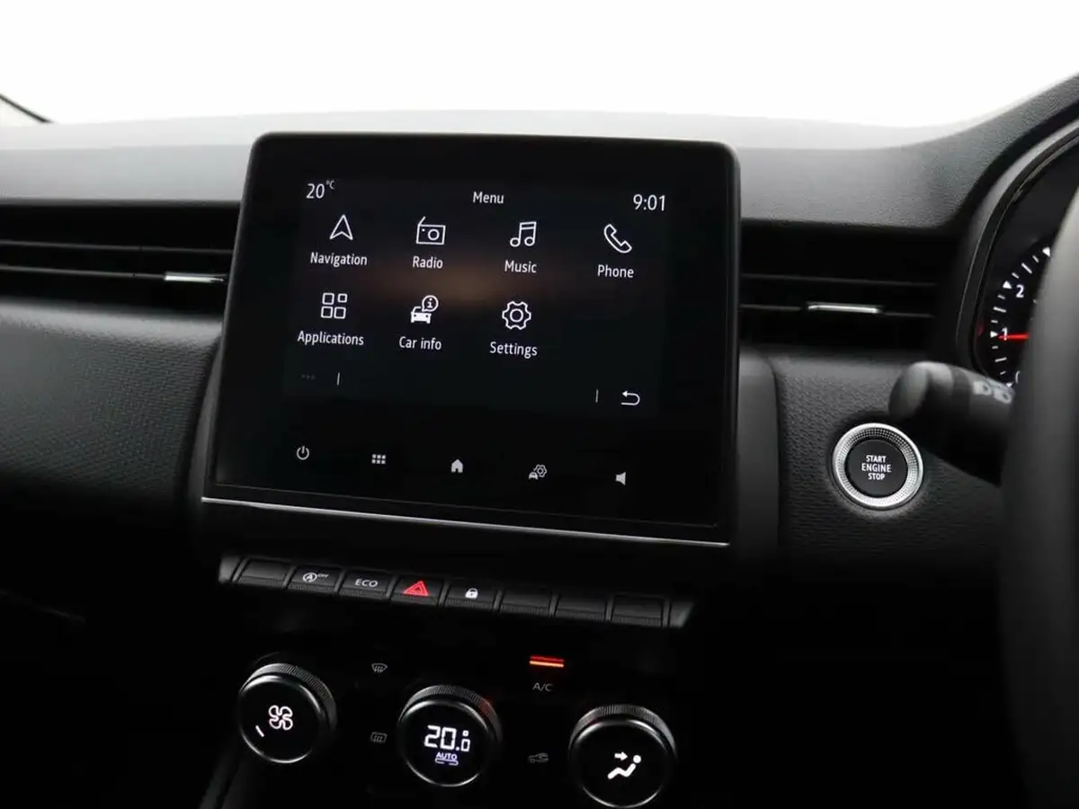 2022-renault-clio-10-tce-iconic-edition-big-23
