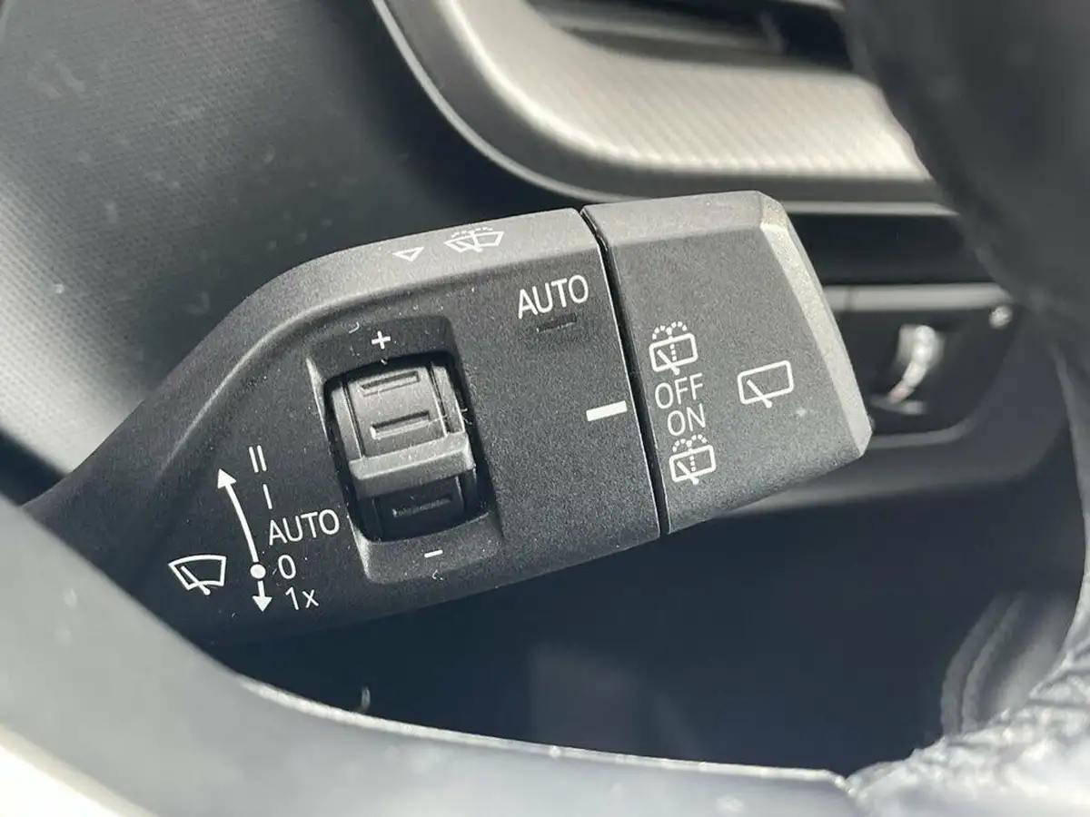 2020-bmw-1-series-20td-118d-m-sport-big-16
