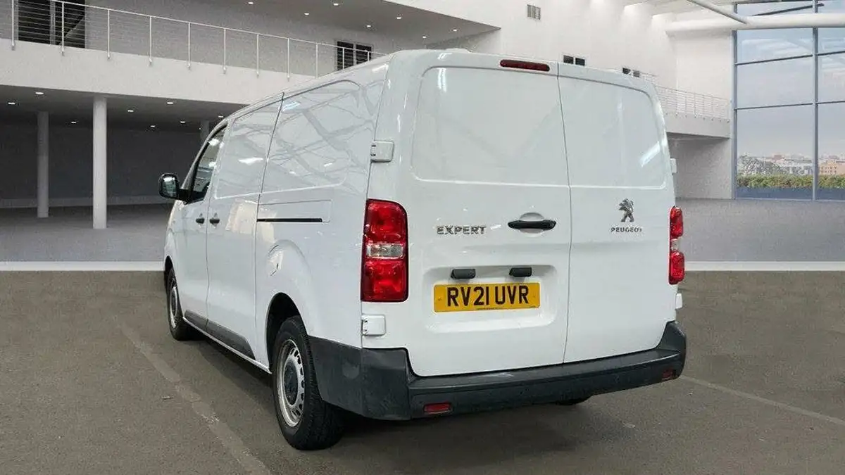 2021-peugeot-expert-15-bluehdi-professional-standard-1000-eu6dt-e-big-1