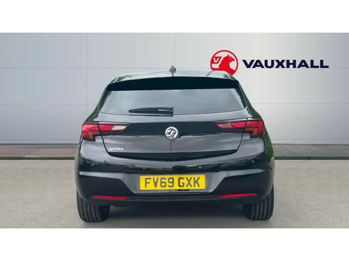 2019-vauxhall-astra-16cdti-griffin-big-5
