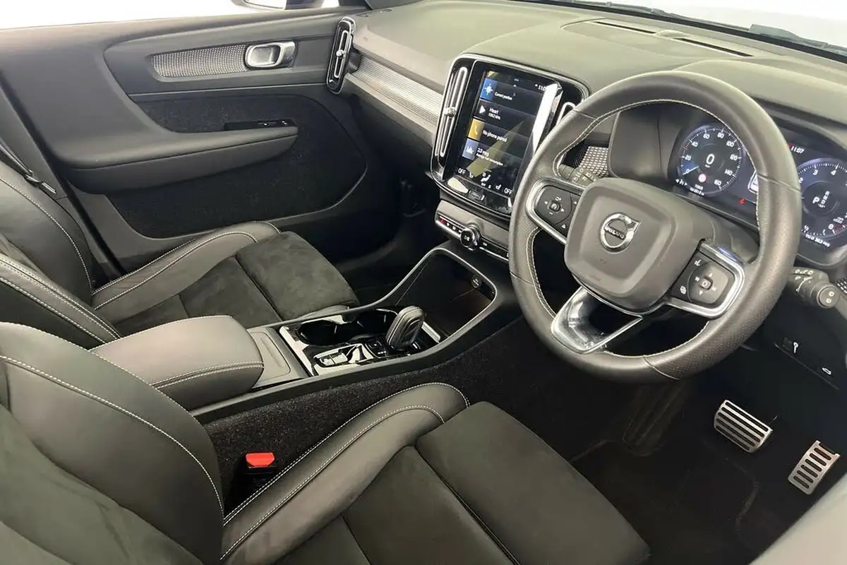 2021-volvo-xc40-15-t3-r-design-161bhp-auto-big-9