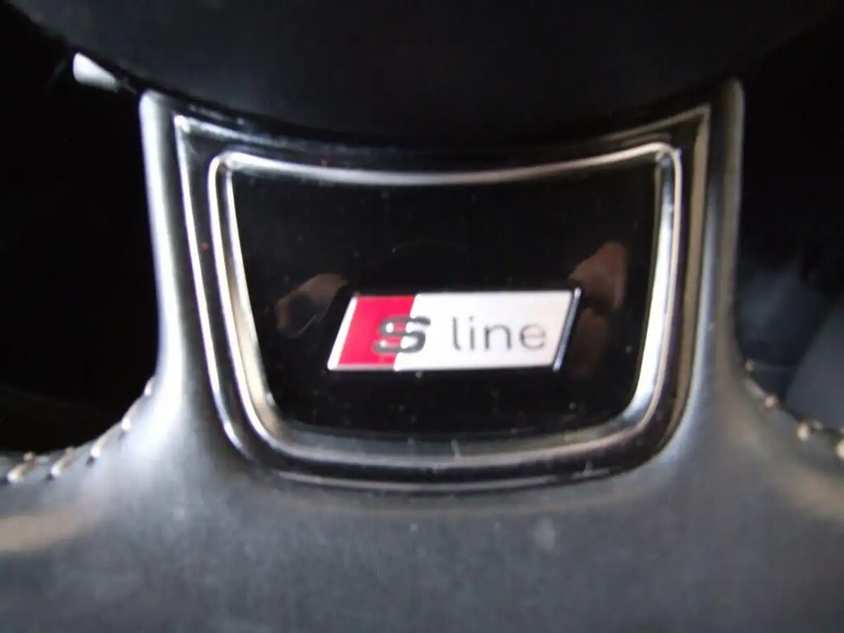 2015-audi-a6-avant-30tdi-quattro-s-line-272ps-big-38