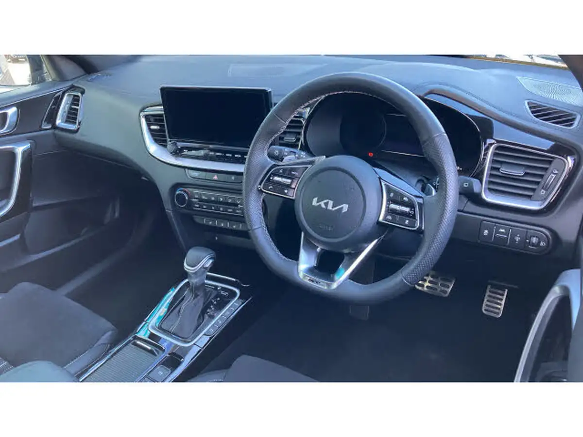 2024-kia-ceed-15-t-gdi-gt-line-s-138bhp-big-10