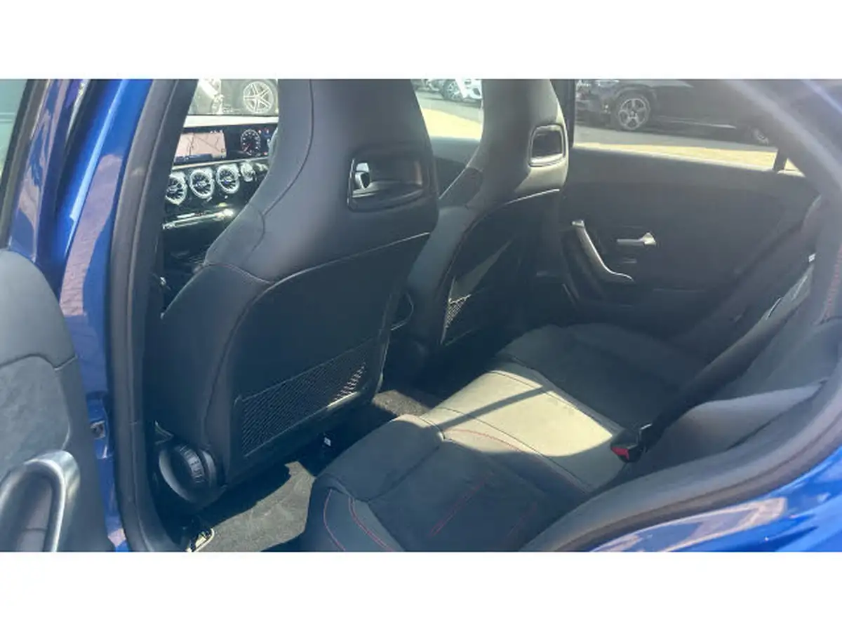 2024-mercedes-benz-a-class-13-a180-amg-line-executive-hatchback-5d-7g-dct-big-31