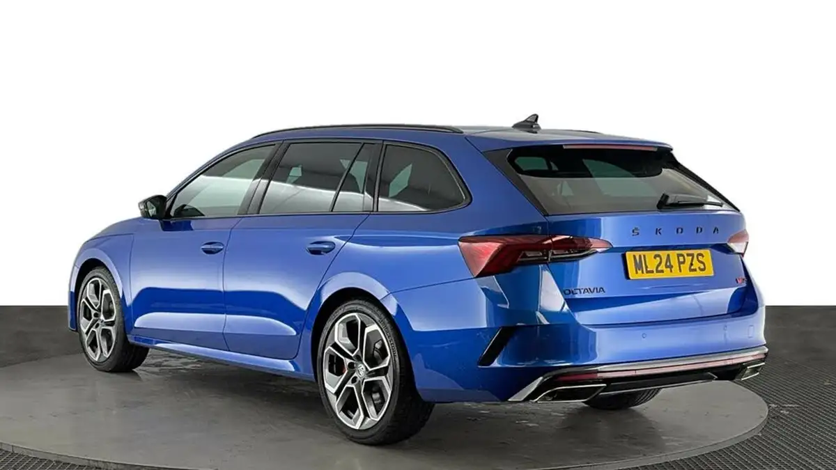 2024-skoda-octavia-20-tsi-vrs-245ps-estate-dsg-big-5