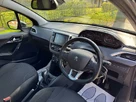2018-peugeot-208-12-puretech-allure-premium-ss-small-9