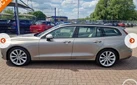 2019-volvo-v60-20td-d3-momentum-plus-geartronic-small-0