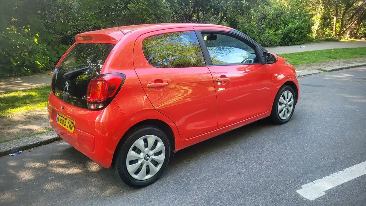 2015-citroen-c1-10-vti-feel-5d-big-8