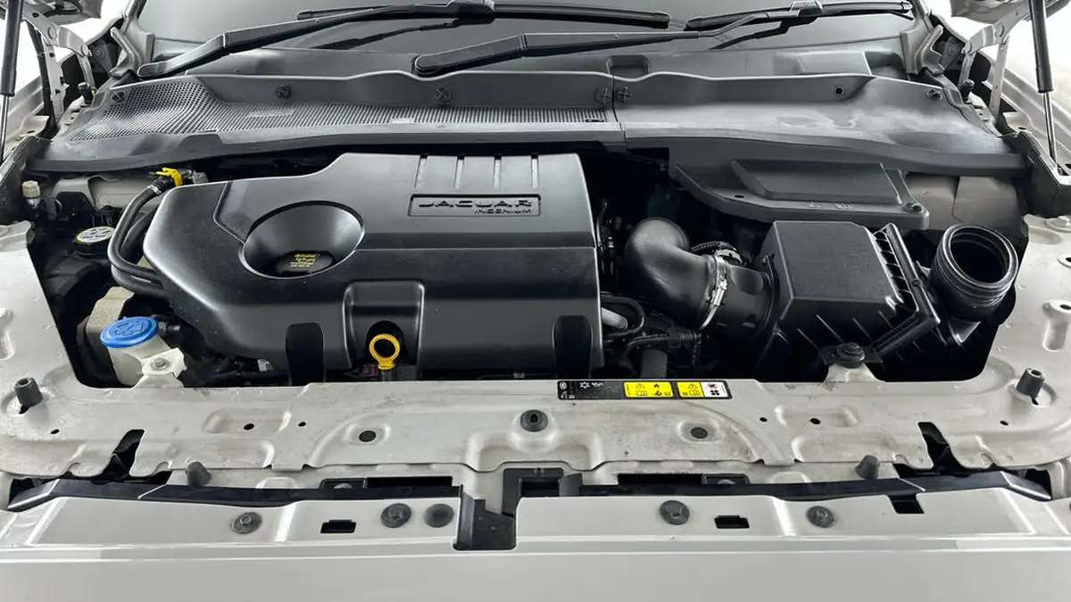 2019-jaguar-e-pace-20-i4d-r-dynamic-s-180ps-awd-auto-big-15