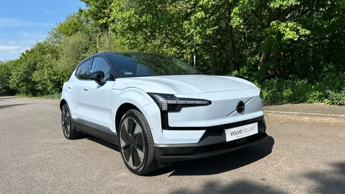 2025-volvo-ex30-e-twin-ultra-big-34