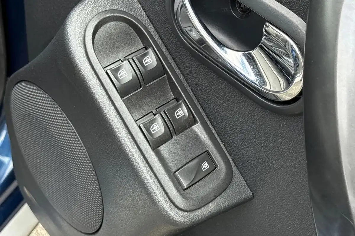 2017-dacia-duster-15dci-prestige-big-20