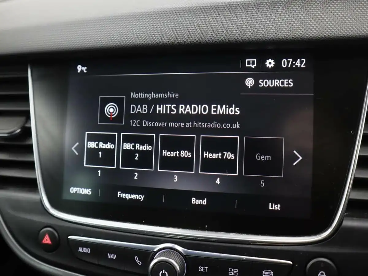 2022-vauxhall-crossland-15-ultimate-110ps-big-10