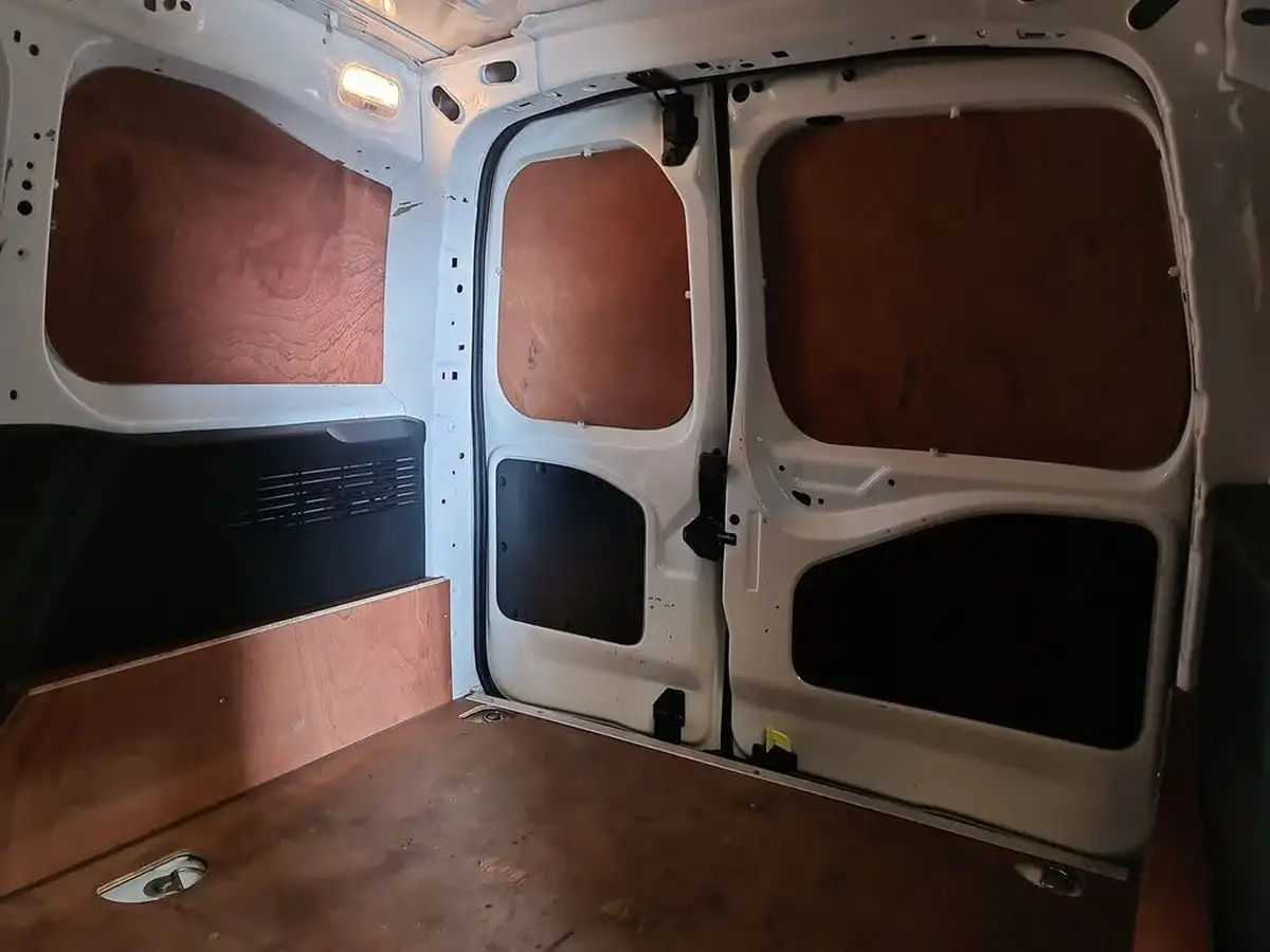 2021-citroen-berlingo-15bluehdi-1000-enterprise-100pseu6dt-e-ss-panel-big-6