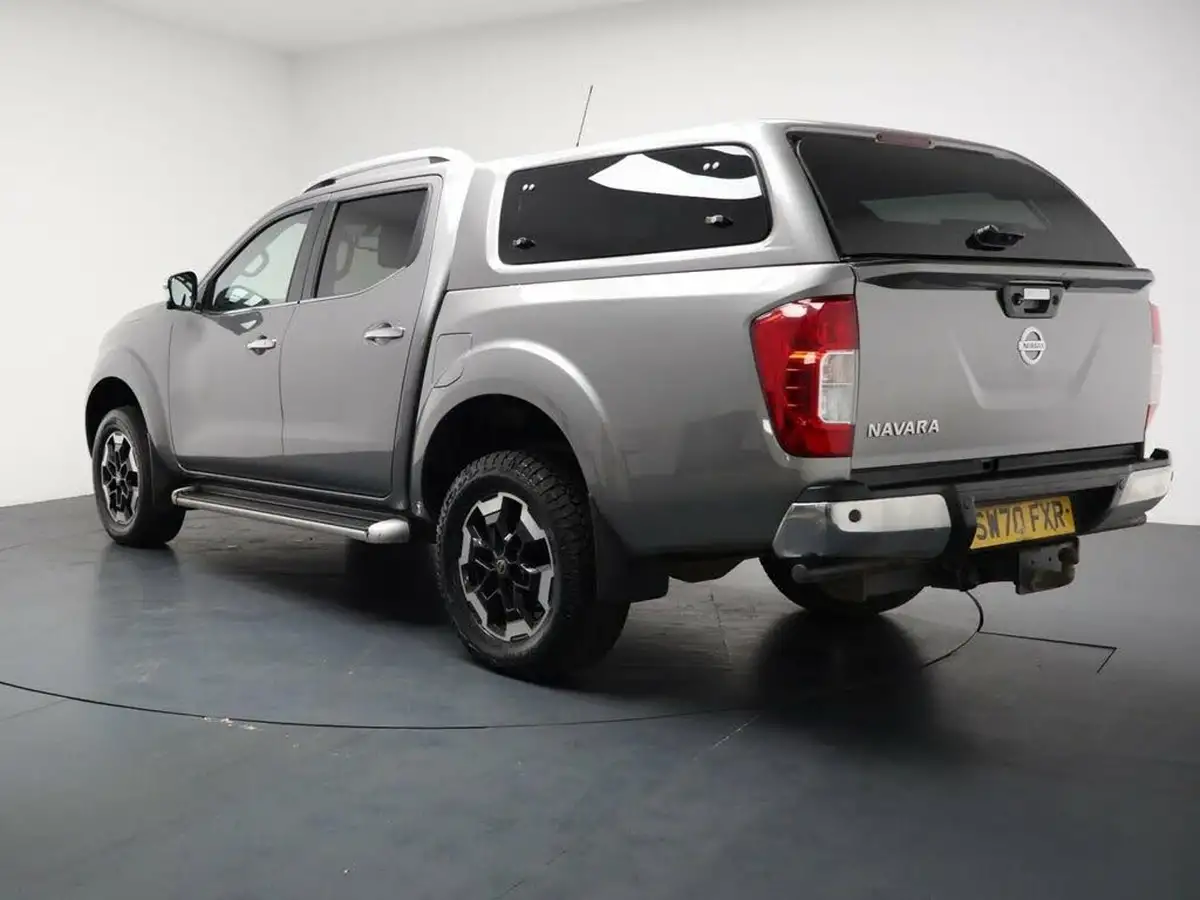 2021-nissan-navara-23dci-tt-tekna-8-navileather-auto-big-8