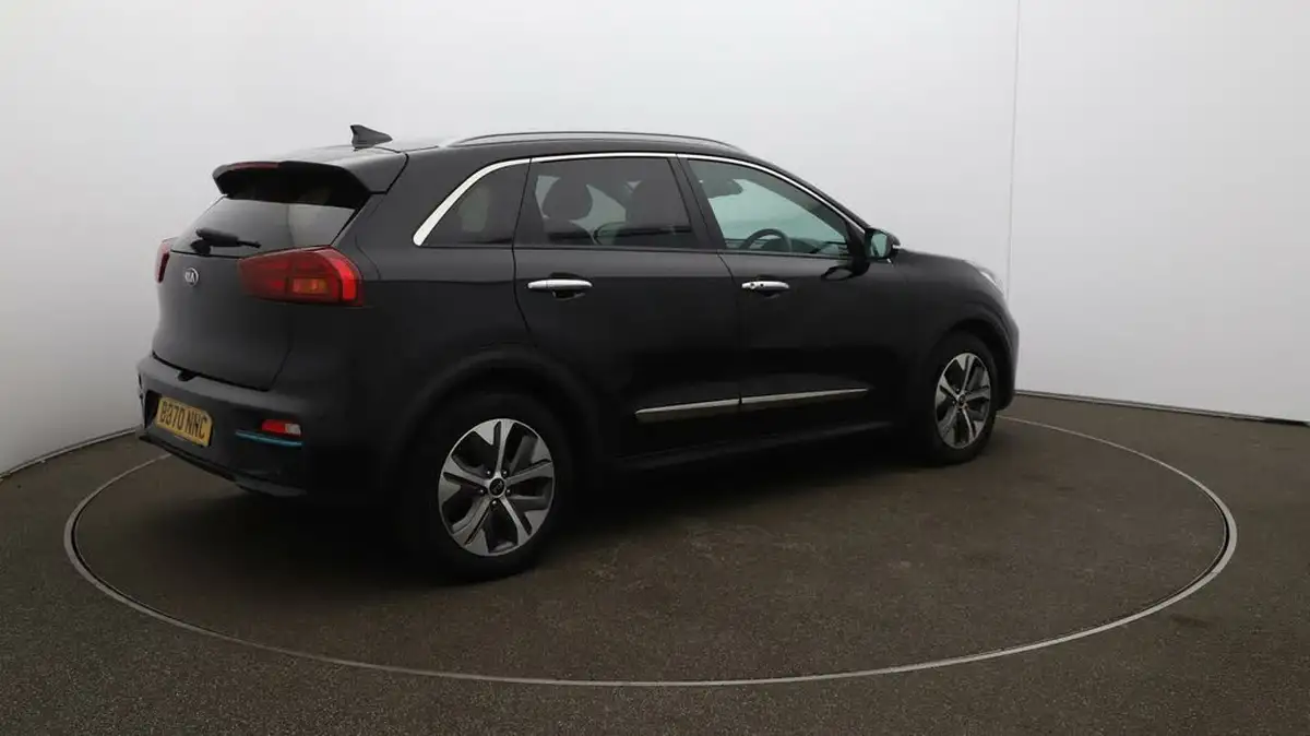 2020-kia-e-niro-ev-4-big-47