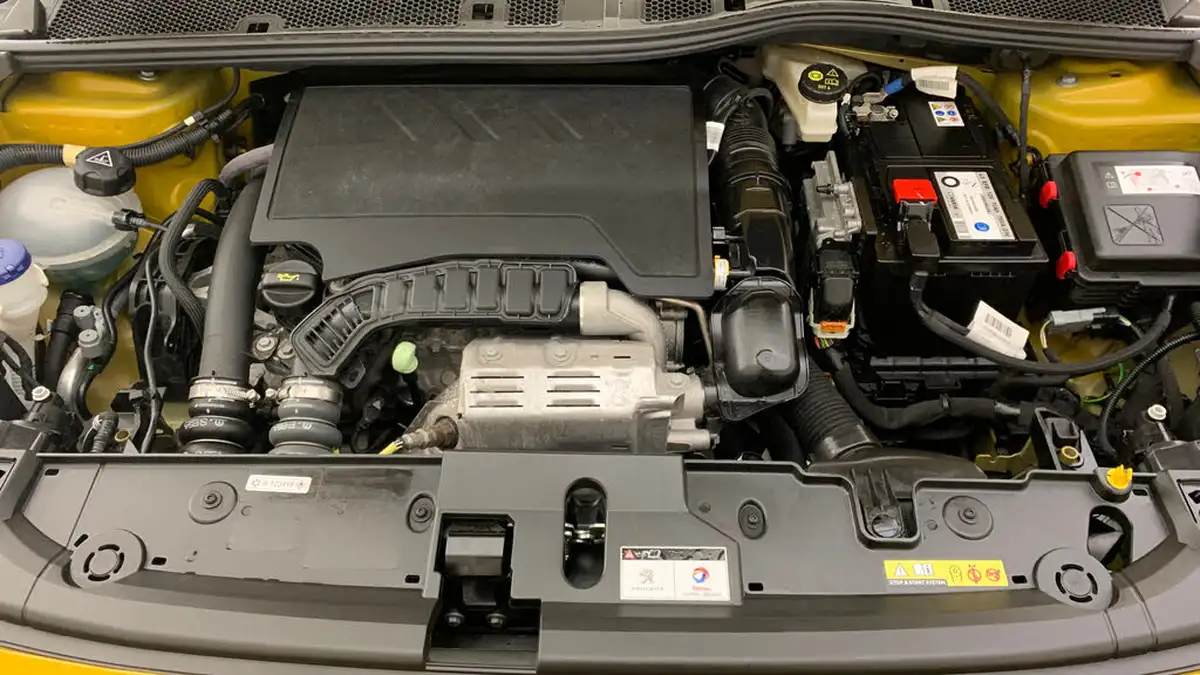 2022-peugeot-208-12-puretech-allure-premium-100bhp-big-20