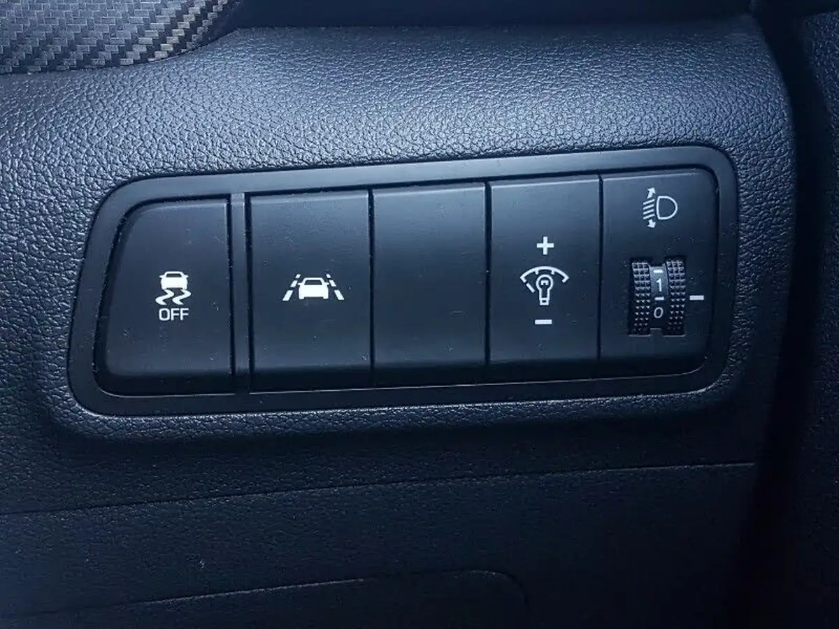 2020-hyundai-tucson-16-gdi-se-nav-big-10