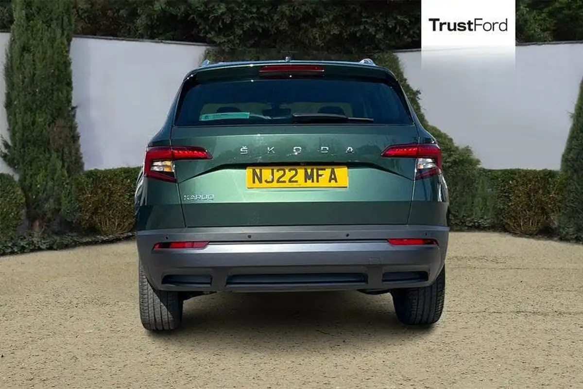 2022-skoda-karoq-15-tsi-se-l-big-6