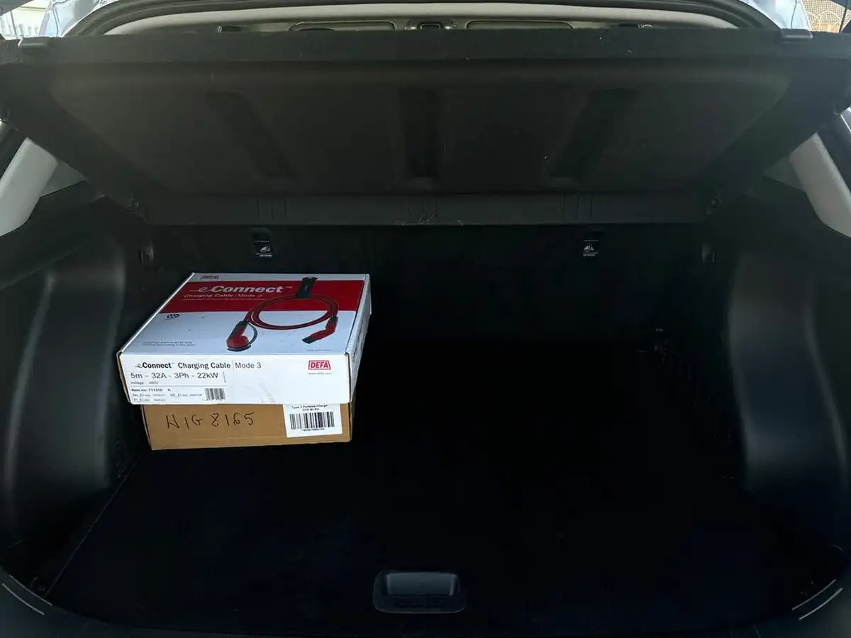 2024-hyundai-kona-e-advance-218ps-65kwh-big-22