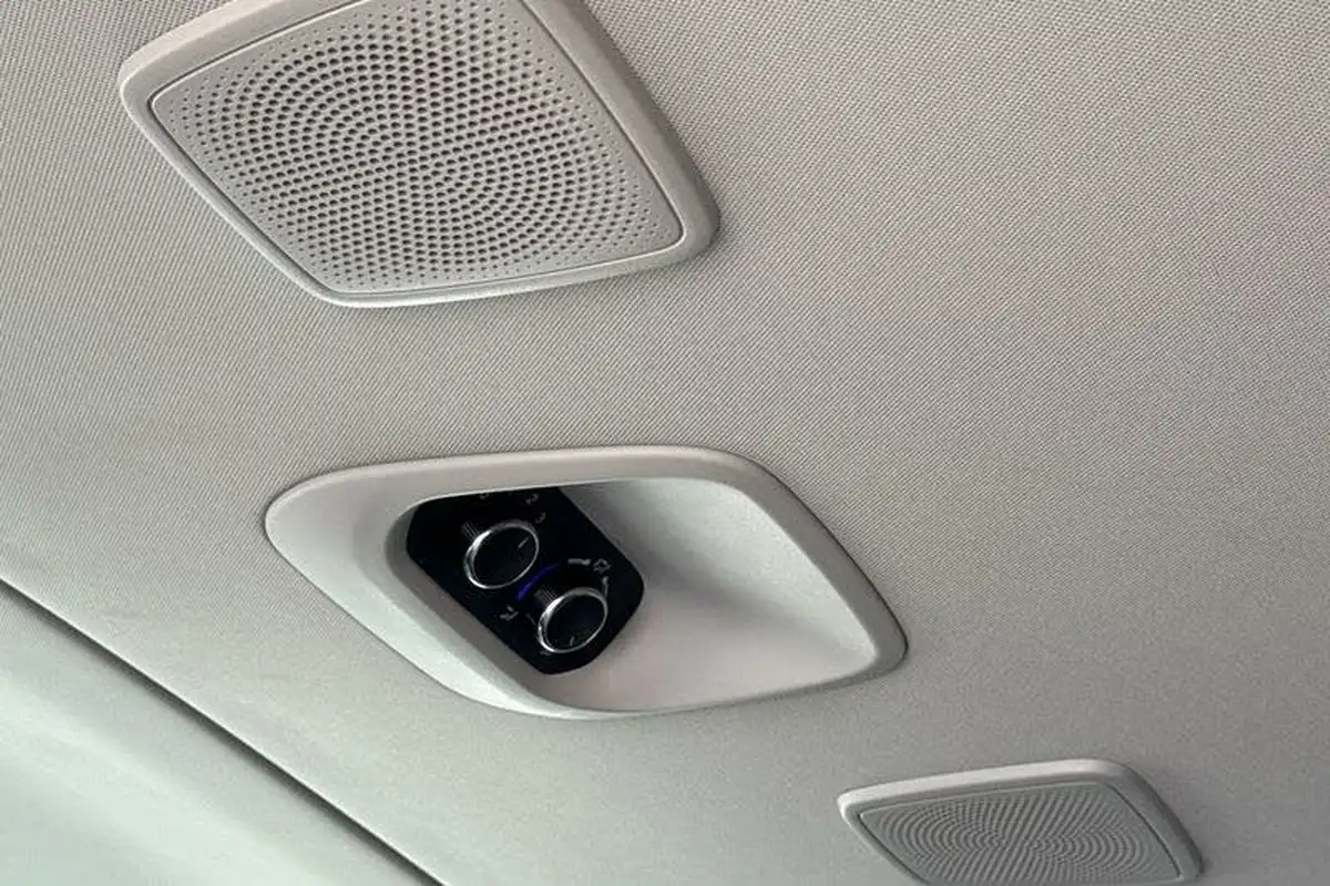 2023-ford-tourneo-custom-big-21