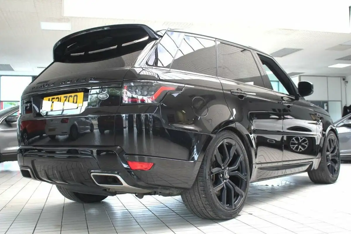 2021-land-rover-range-rover-sport-30-d300-hse-dynamic-black-big-7