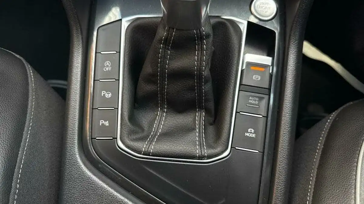 2020-volkswagen-tiguan-15-tsi-r-line-big-29