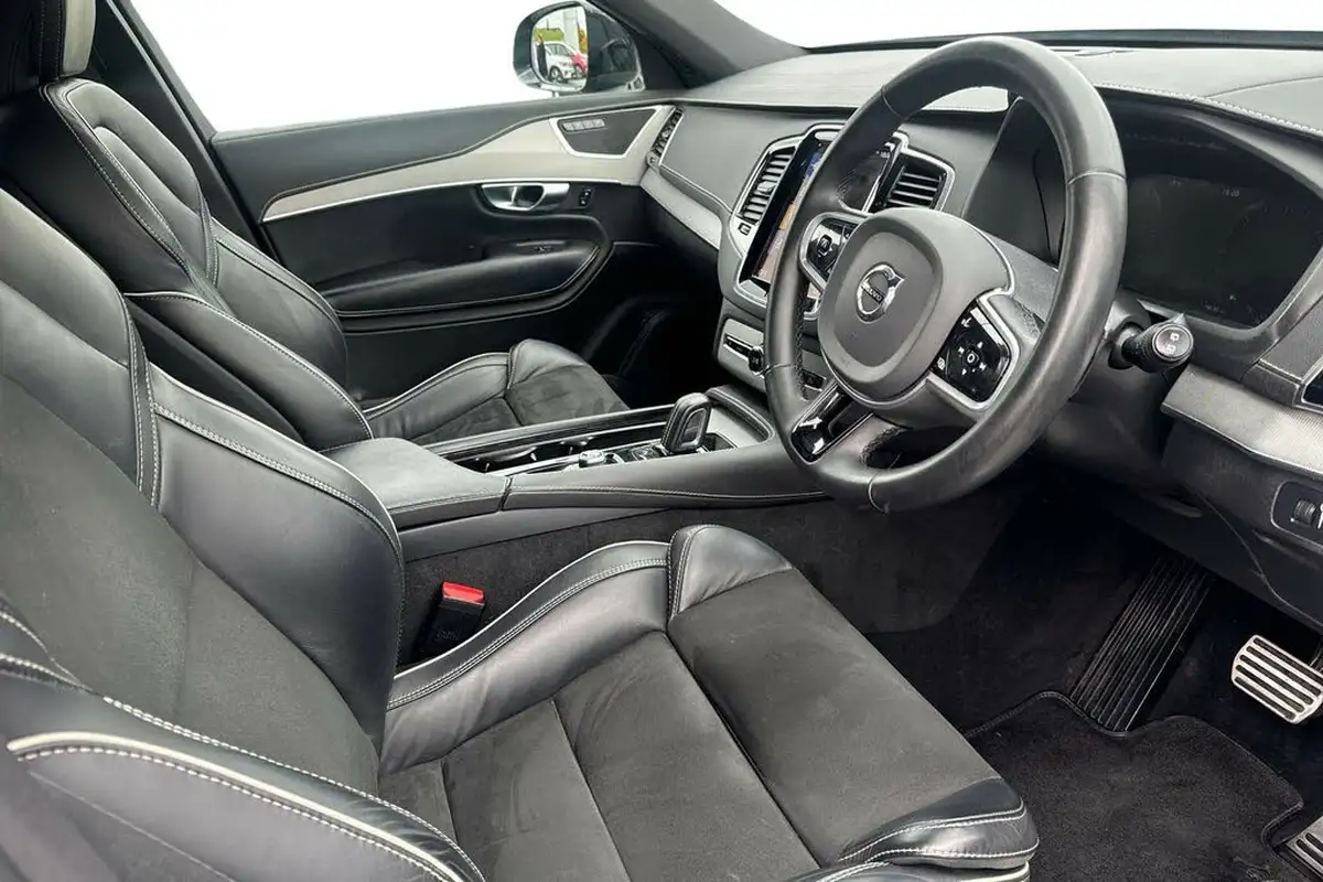 2022-volvo-xc90-20td-b5-r-design-big-9