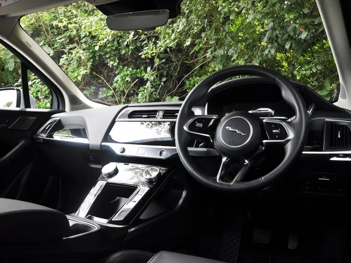 2019-jaguar-i-pace-ev400-hse-big-53