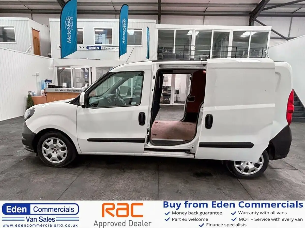 2021-fiat-doblo-cargo-16td-l2h1-maxi-tecnico-120bhpeu6dt-panel-van-big-4