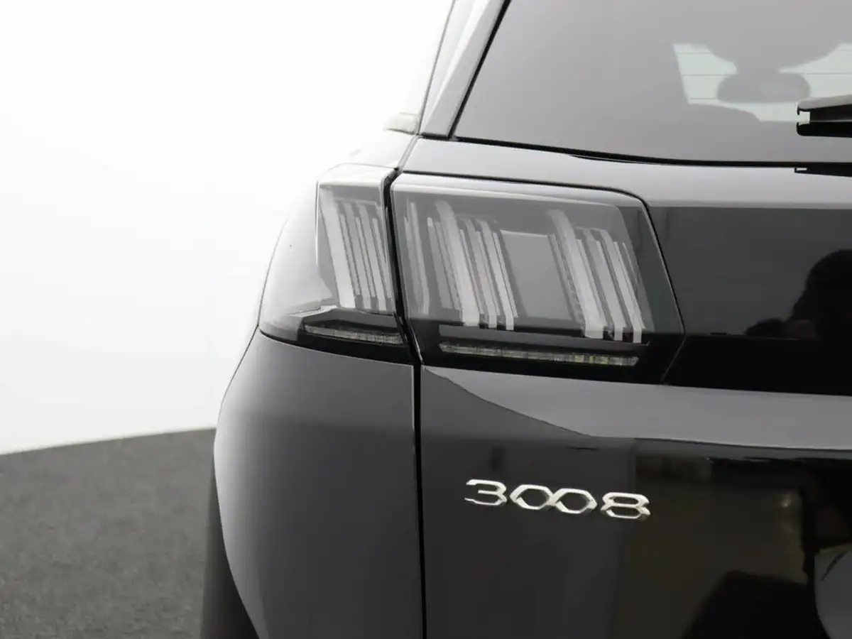 2022-peugeot-3008-suv-12-puretech-allure-big-53
