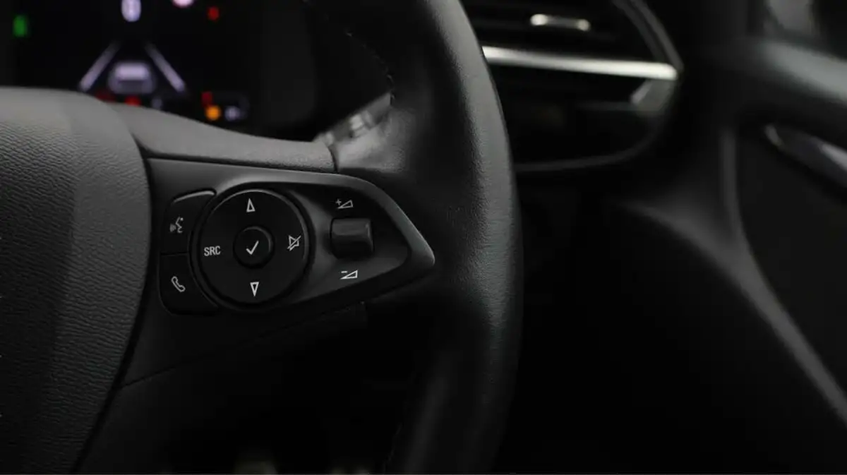 2022-vauxhall-corsa-12-turbo-ultimate-100ps-big-21