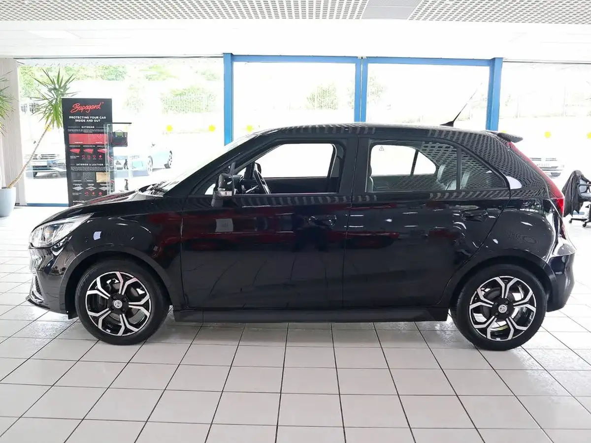 2022-mg-mg3-15-vti-tech-exclusive-nav-big-9