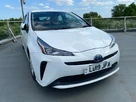 2019-toyota-prius-small-0