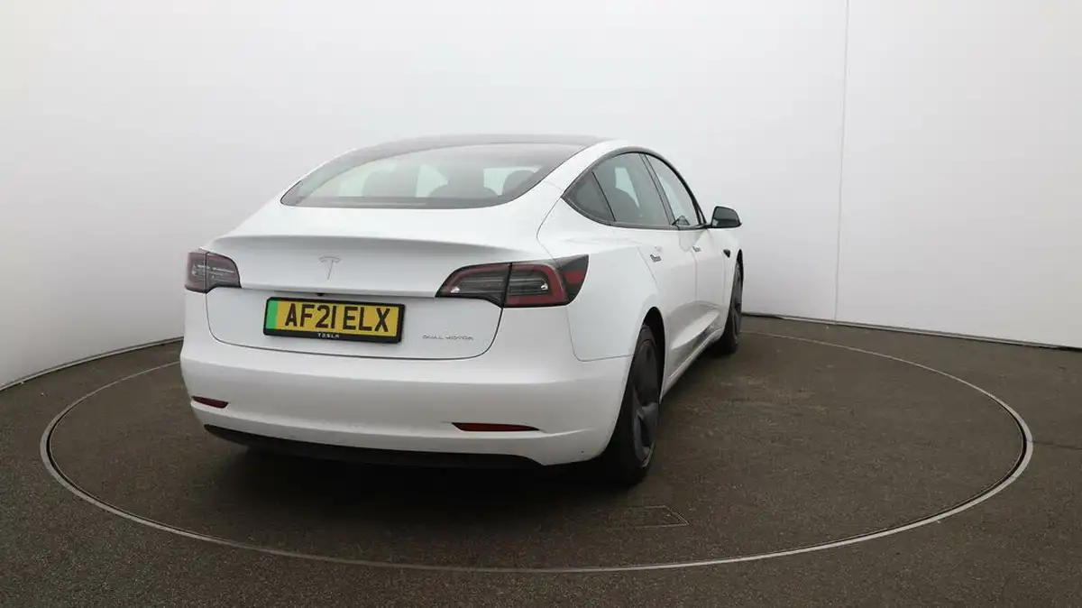 2021-tesla-model-3-e-long-range-4x4-big-55