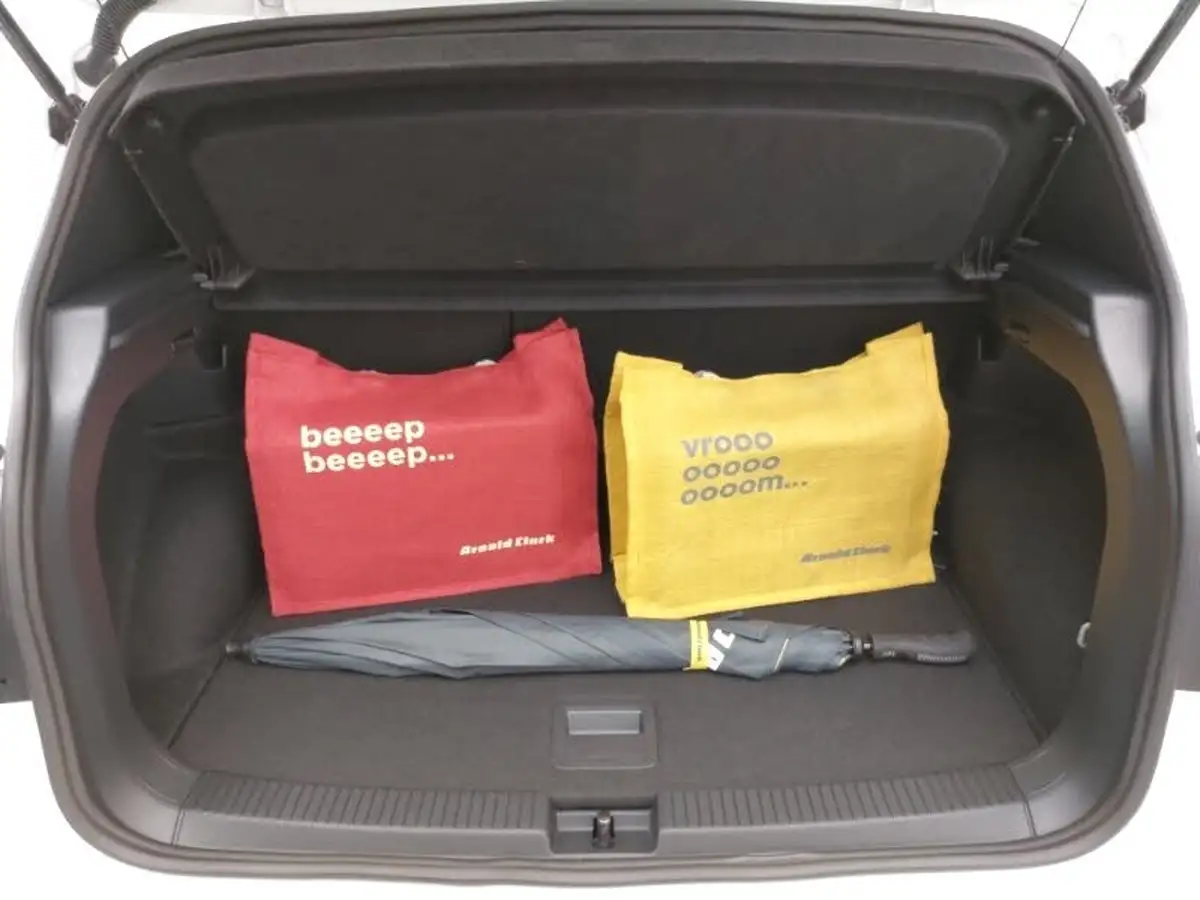 2024-volkswagen-t-cross-10-tsi-r-line-115ps-dsg-big-7