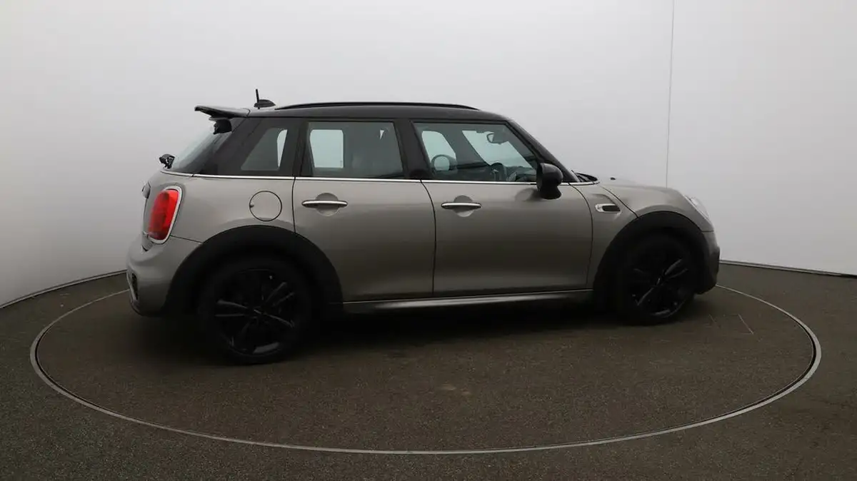2019-mini-cooper-15-cooper-sport-hatchback-5d-auto-big-42