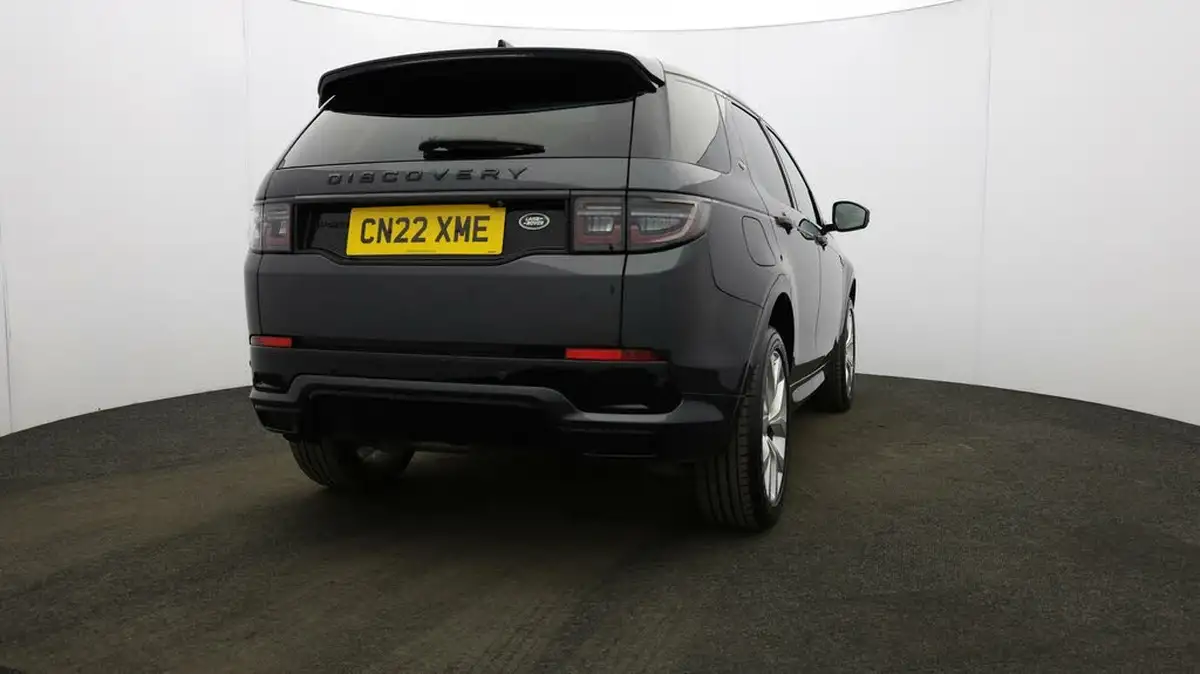 2022-land-rover-discovery-sport-20-d200-urban-edition-big-5