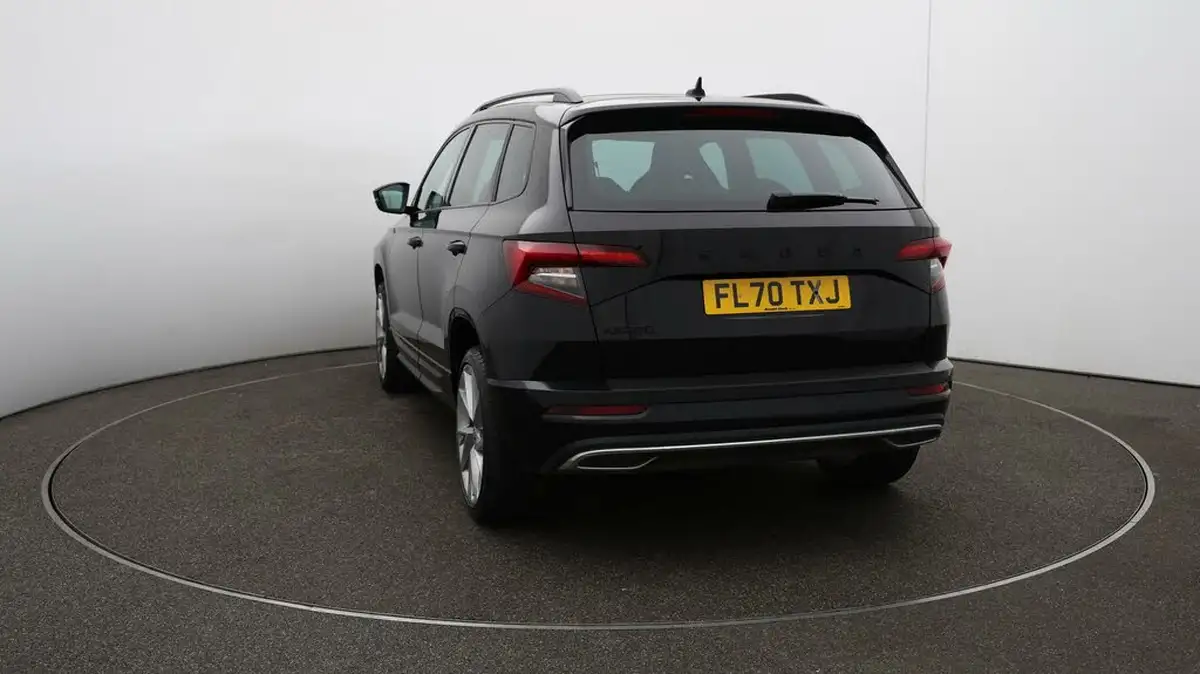 2021-skoda-karoq-20tdi-sportline-big-55