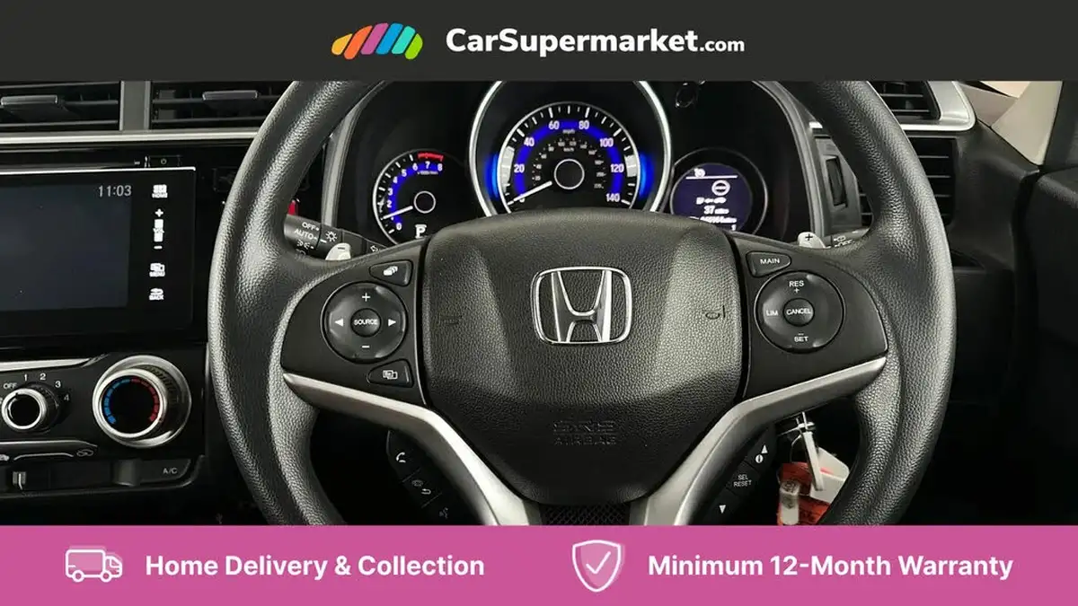 2016-honda-jazz-13-i-vtec-se-cvt-big-13