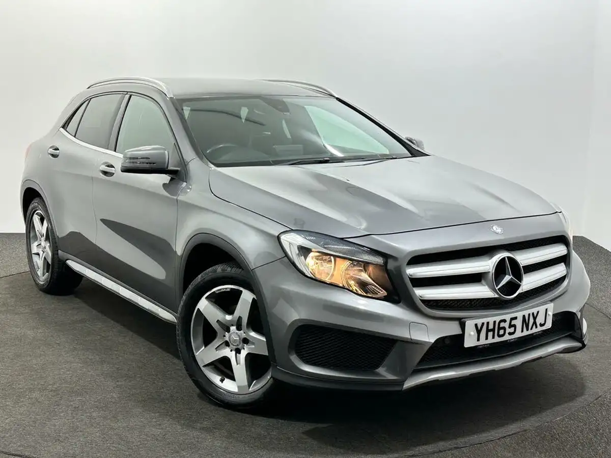 2015-mercedes-benz-gla-class-21d-gla-200d-amg-line-ss-big-52