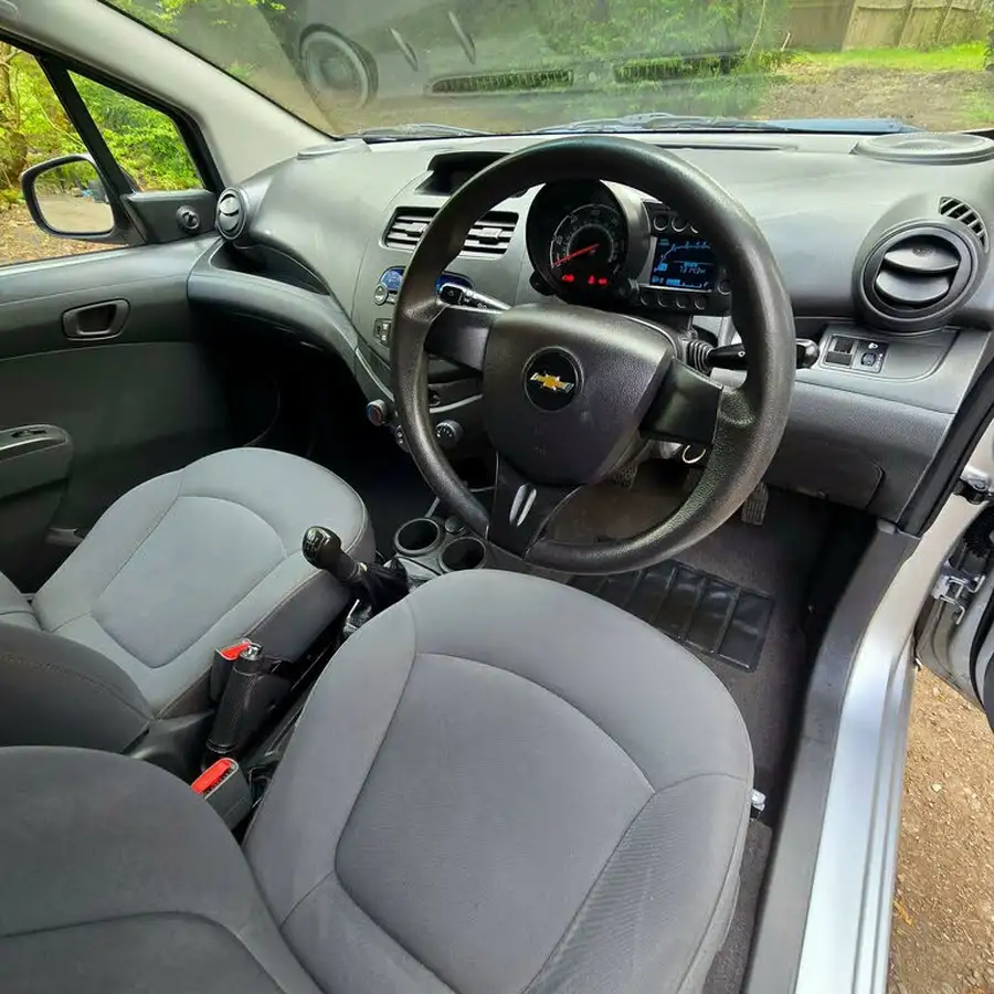 2012-chevrolet-spark-10-big-18