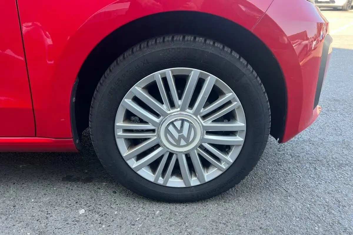 2019-volkswagen-up-10-move-up-tech-edition-5d-big-10